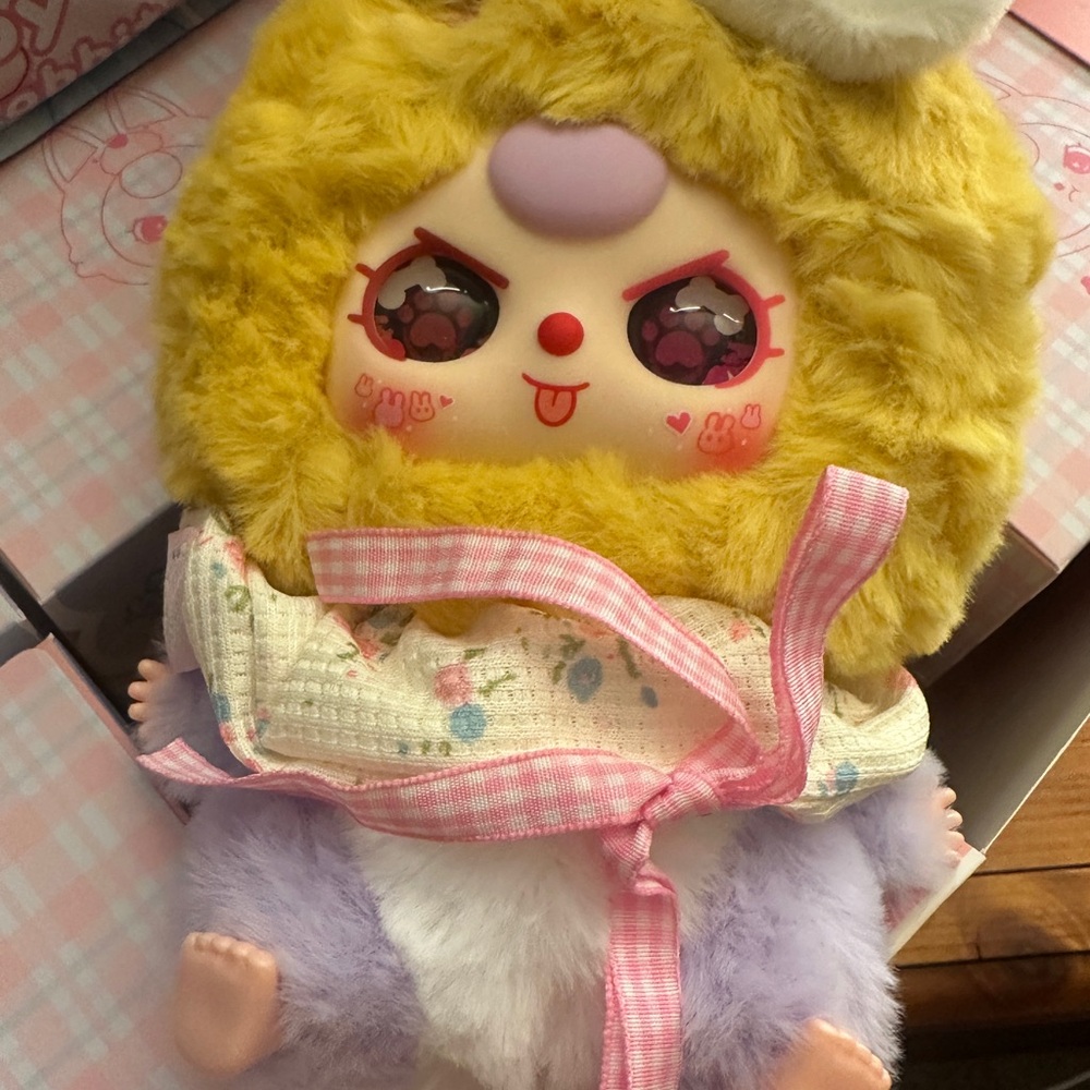 Yellow & purple bunny, BB3 Lily Rabbit Town V2 Series w/special eyes, unboxed!